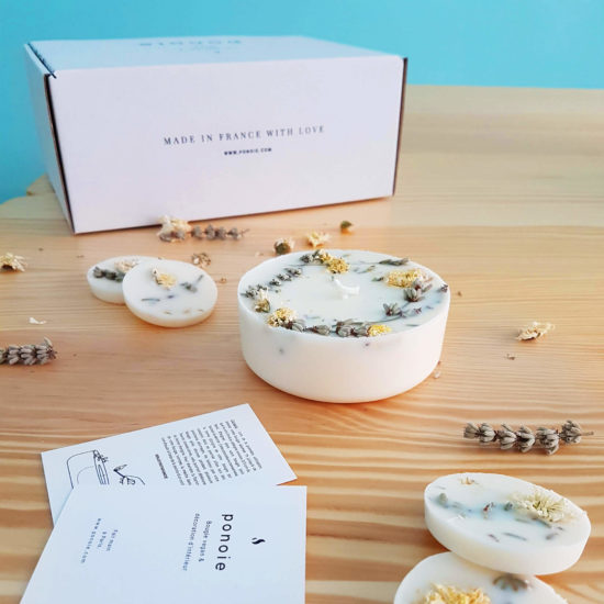 Bougie box Ponoie - Abonnement box bougie - Box lifestyle PARIS Bougie box Ponoie - Abonnement box bougie - Box lifestyle PARIS