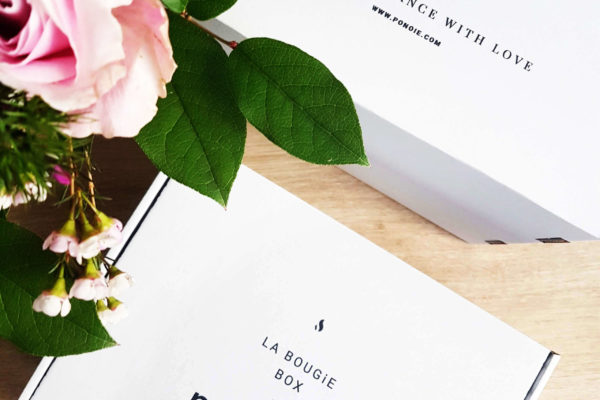 Bougie box Ponoie - Abonnement box bougie - Box lifestyle PARIS Bougie box Ponoie - Abonnement box bougie - Box lifestyle PARIS