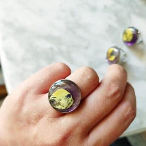 Bague fleurie JANA - Pensée violet / jaune - Bague Fleurs Séchées PARIS