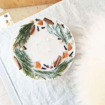 Bougie fleurie XXL 800 ml PAIN D'ÉPICES - Bougie Noël